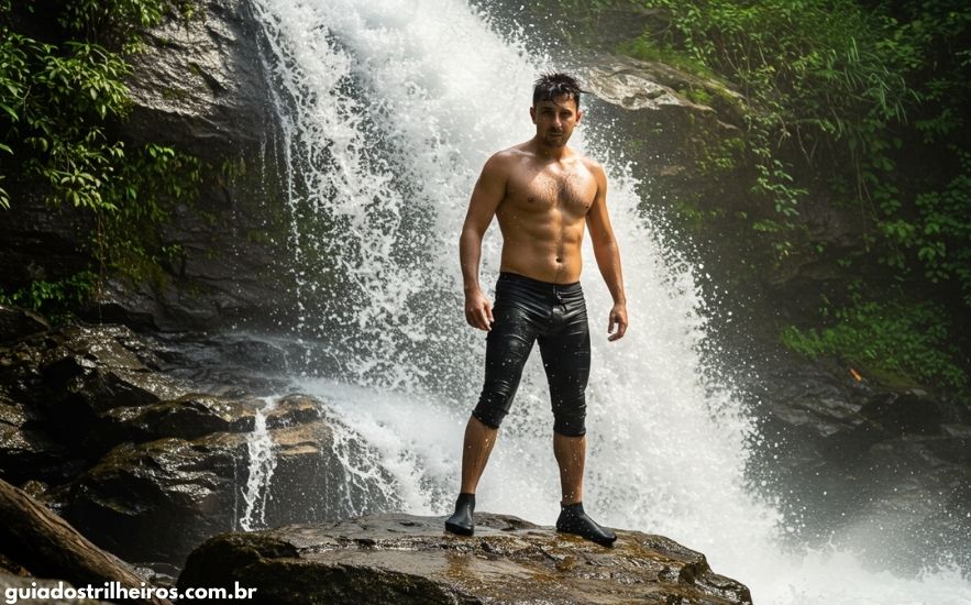 sapatilha para trilha e cachoeira