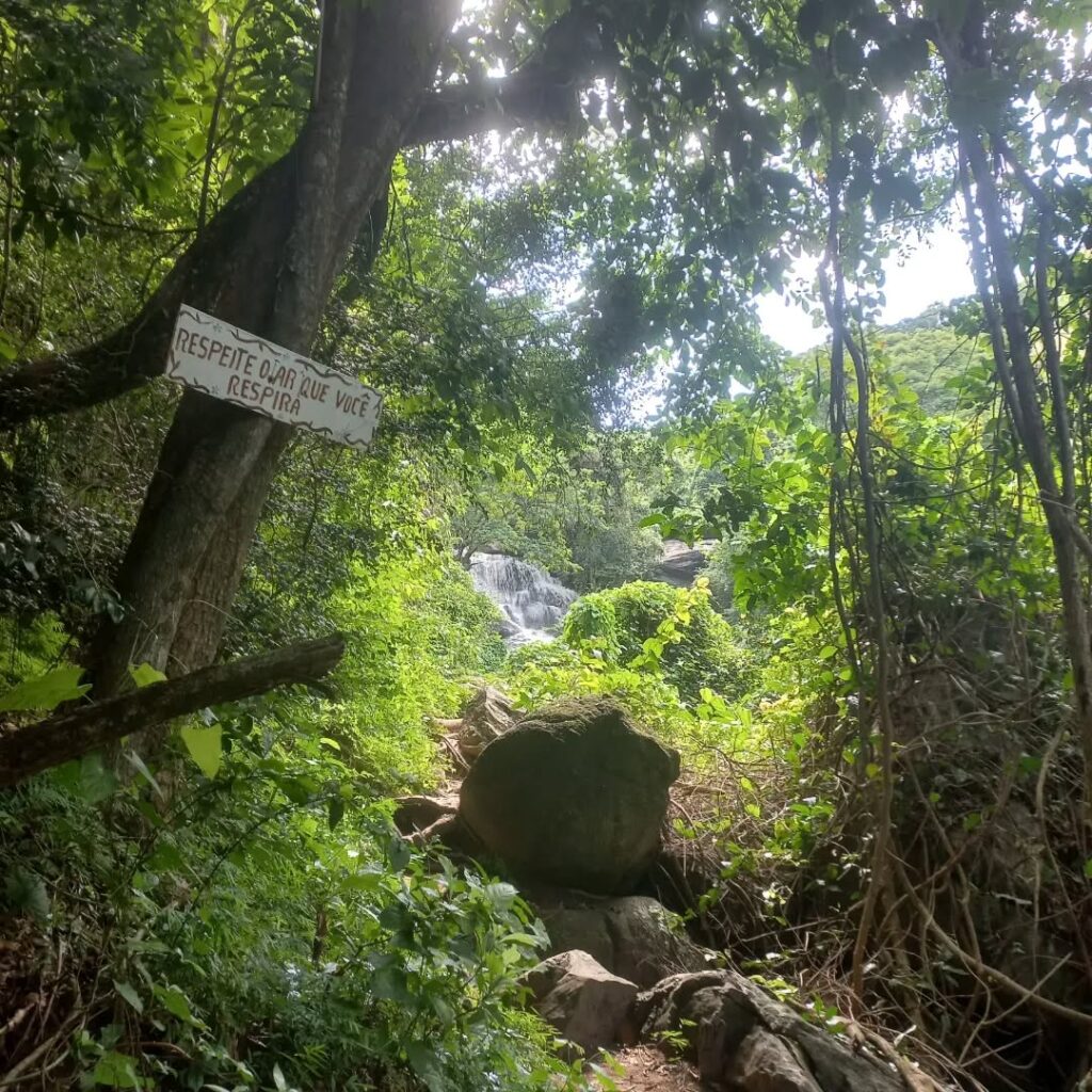 trilha da cachoeira do roncador pb