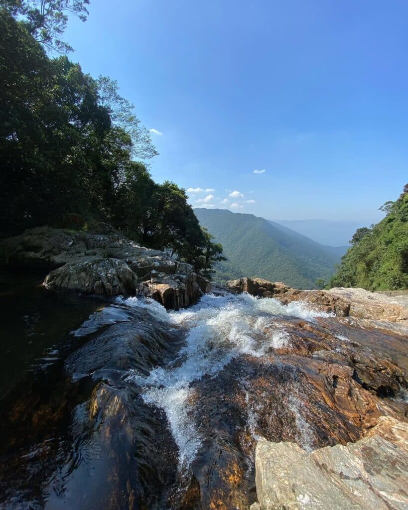 trilha da cachoeira da torre 2