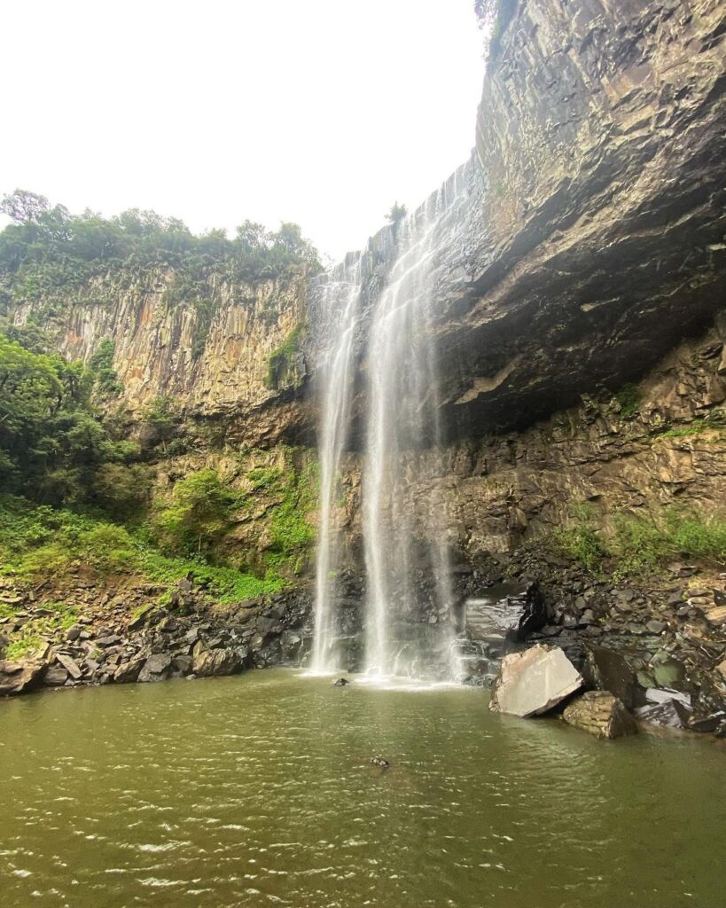 CASCATA DOS AMORES