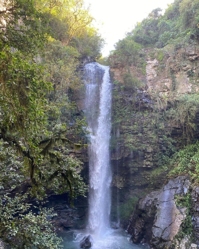 Cascata Queda Livre