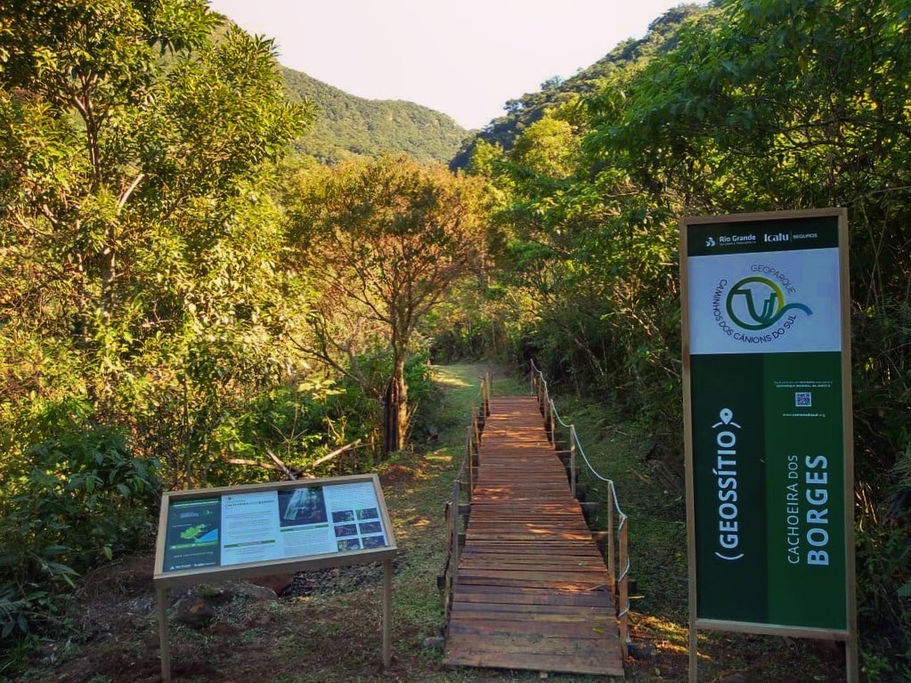 Cachoeira dos Borges