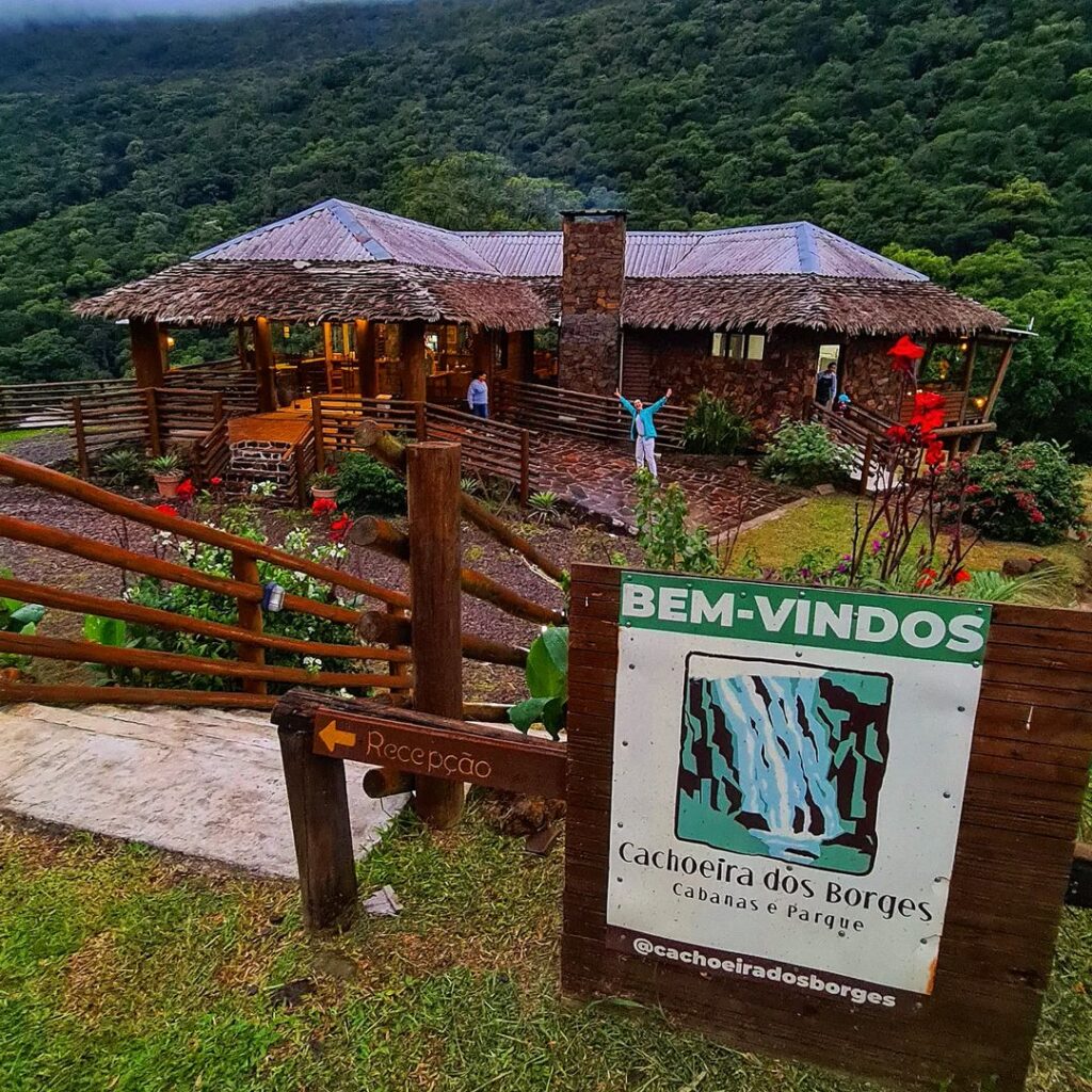 Cachoeira dos Borges