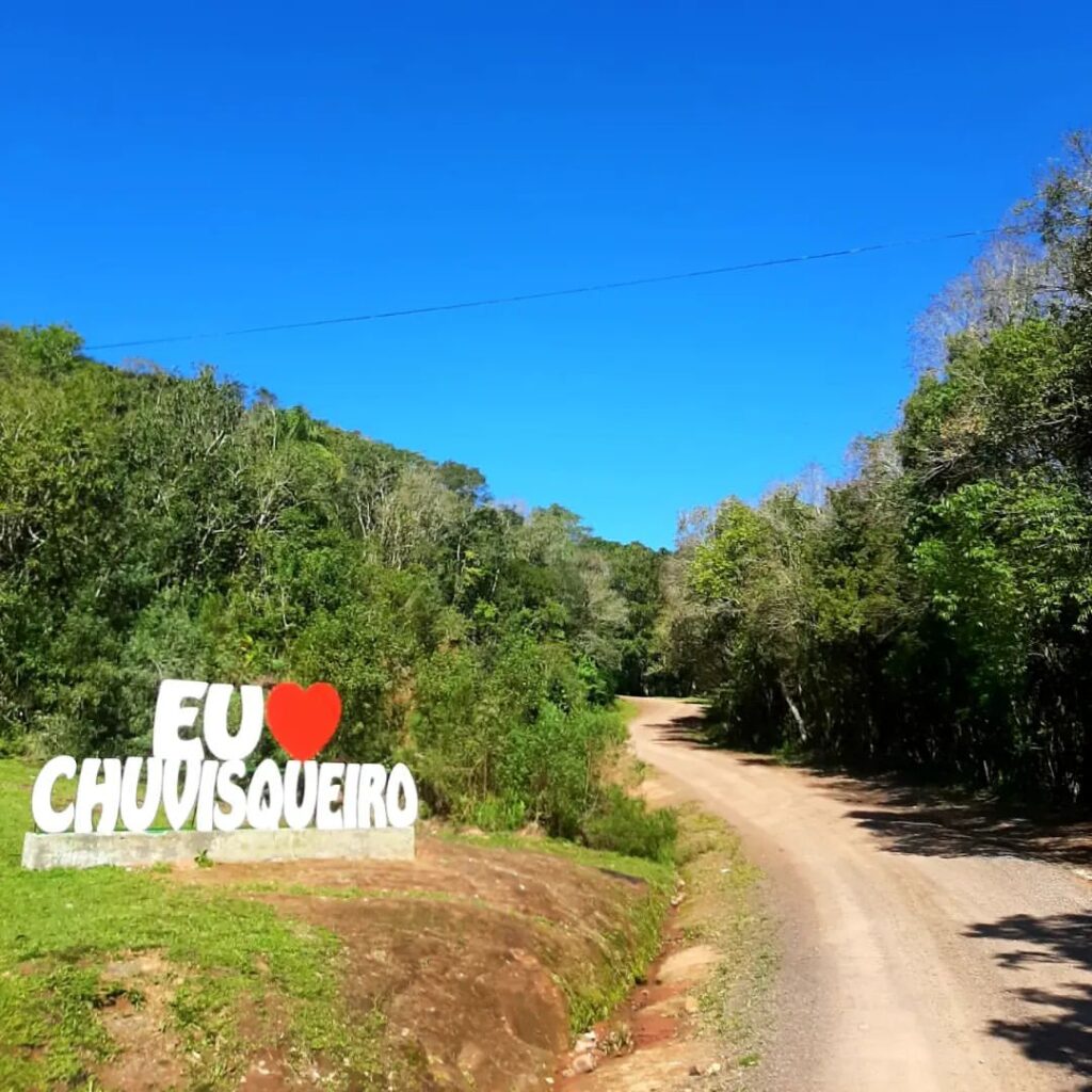 cascata do chuvisqueiro