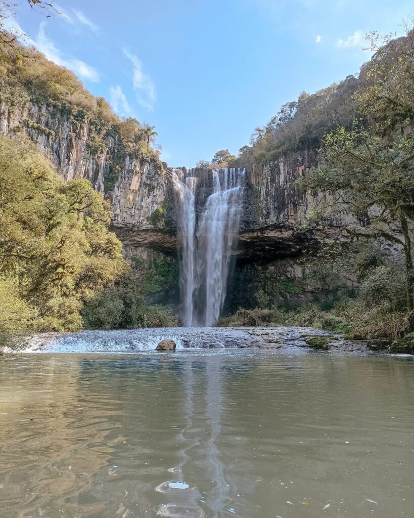 CASCATA DOS AMORES