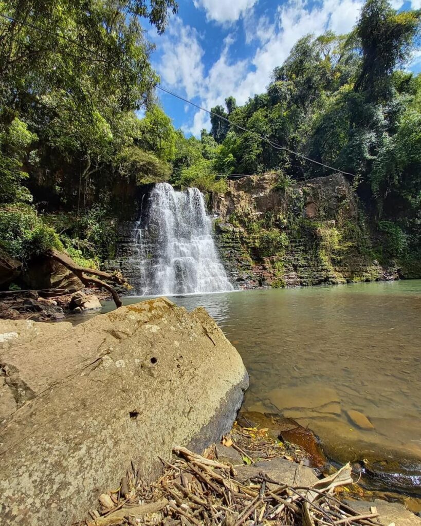 Cascata Cantinho Colonial