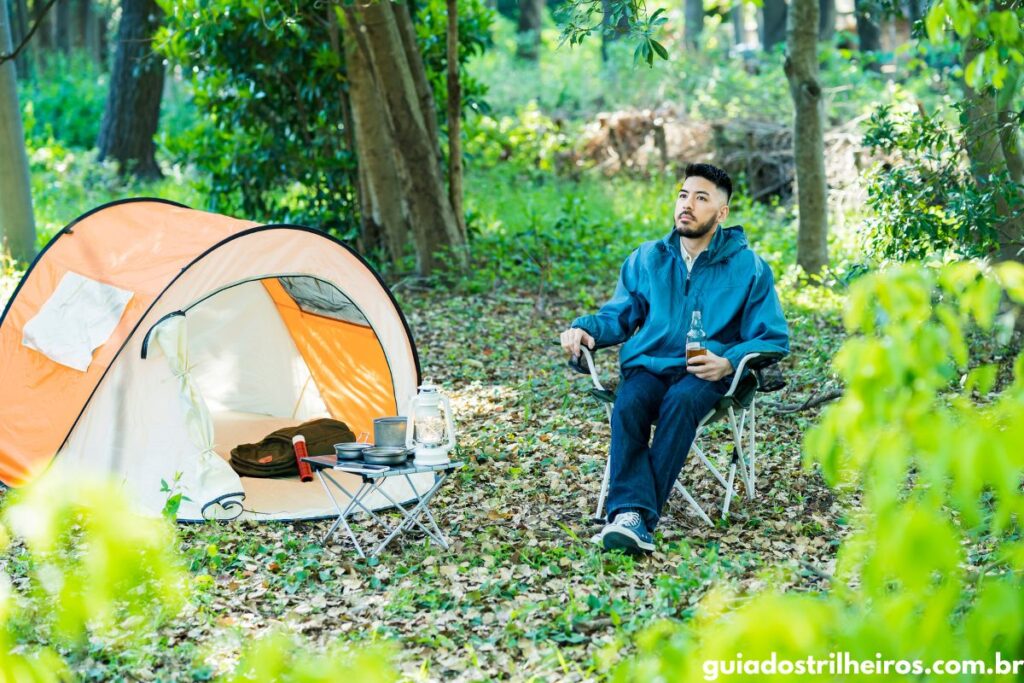 ACAMPAR SOZINHO