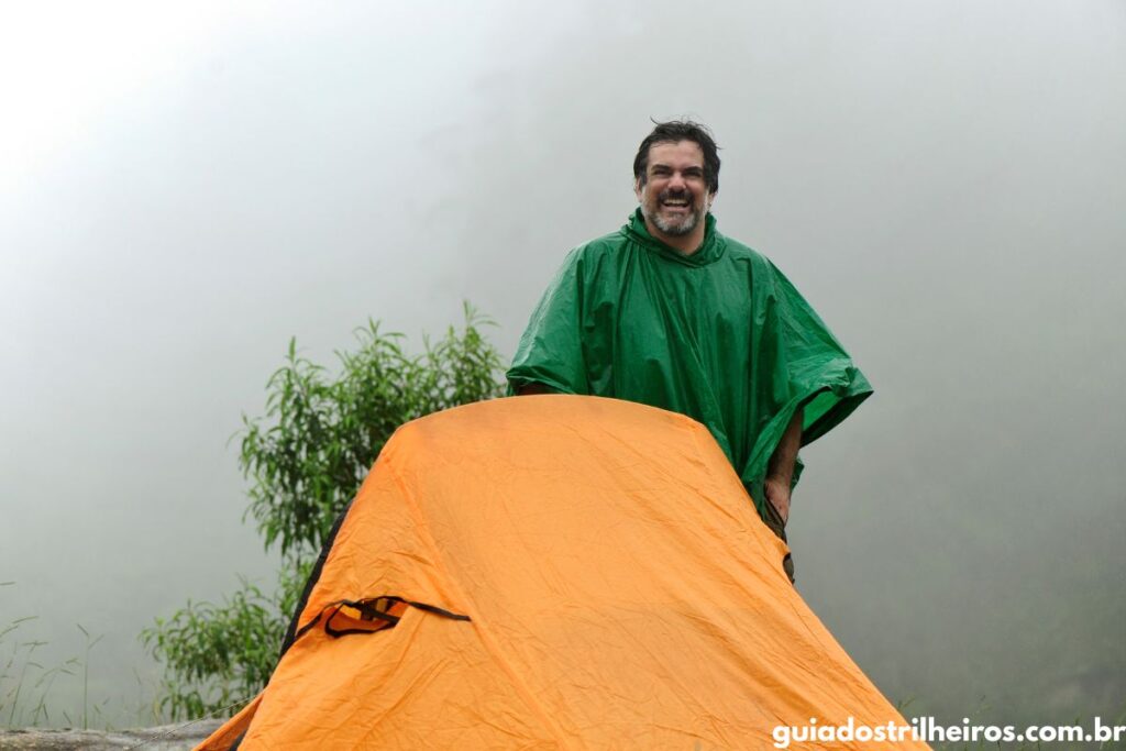 QUAL É A MELHOR BARRACA DE CAMPING PARA CHUVA 2