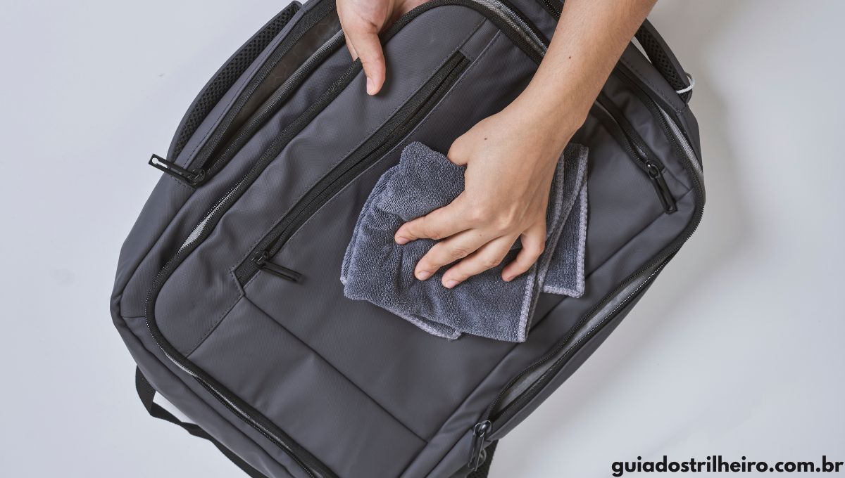 Como Lavar Mochila na Máquina: Guia Rápido e Definitivo [2026]