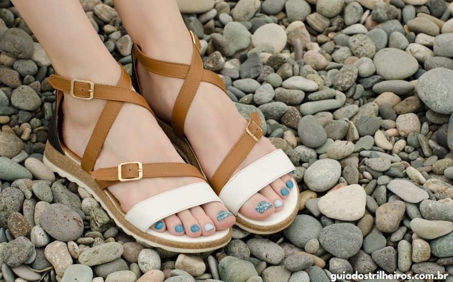 Melhor Sandália para Fascite Plantar